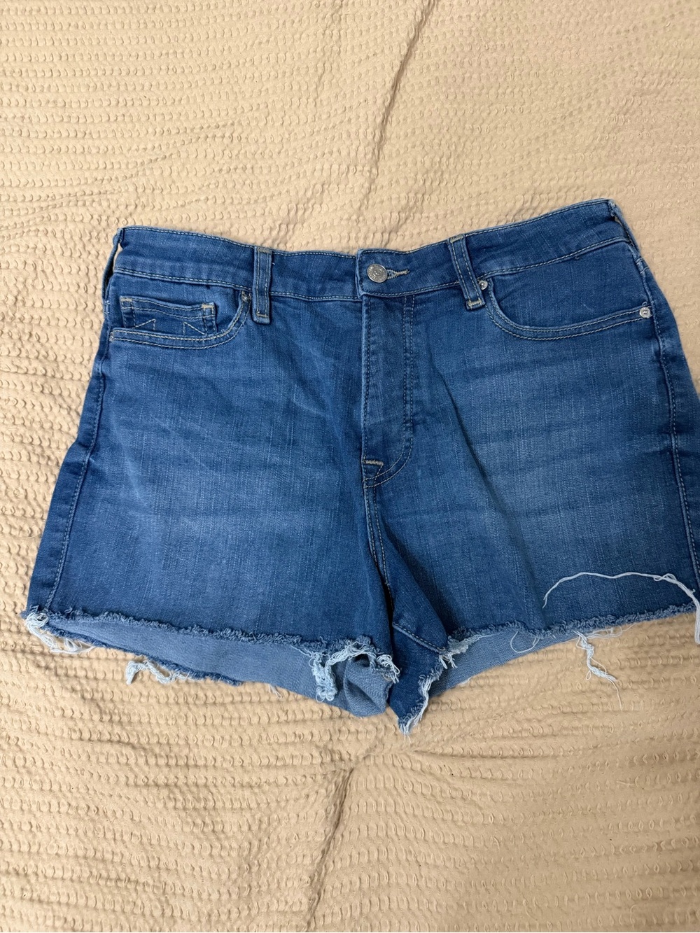 Women's Dark Blue Frayed Hem Denim Shorts